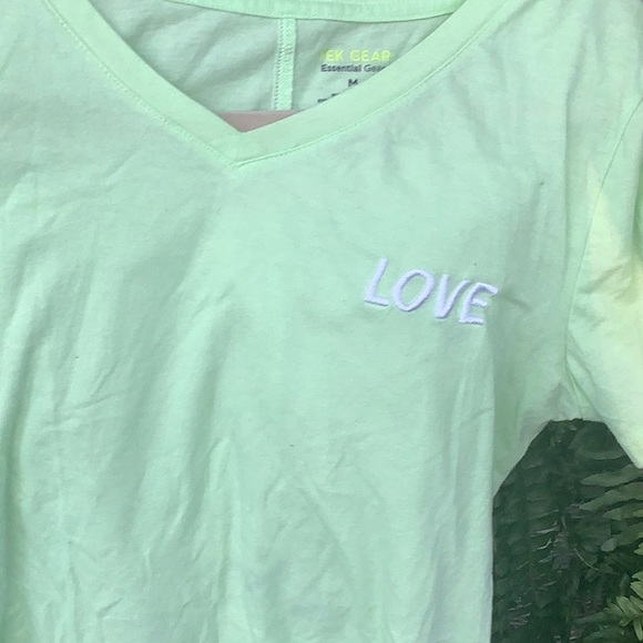 🍉Green, love workout shirt🍉 - Picture 2 of 3